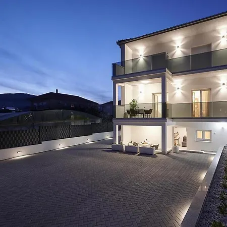 Laurus * Trogir
