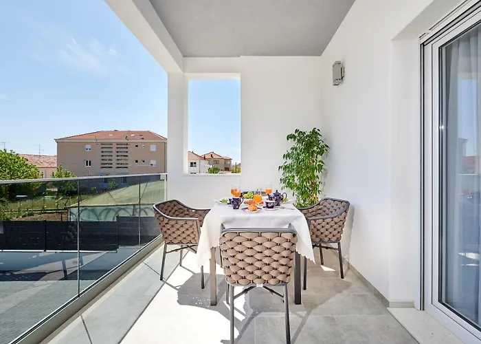 Laurus * Trogir