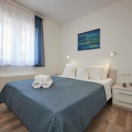 Laurus * Trogir
