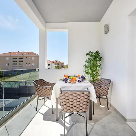 Laurus * Trogir