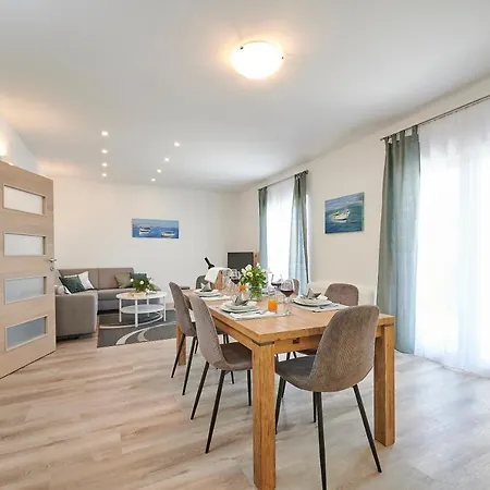 Laurus Apartmán Trogir